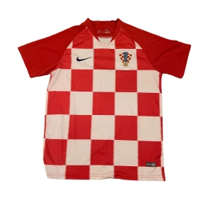 Croatia Football Jersey - Skick 9/10 Storlek Xl men sitter som L