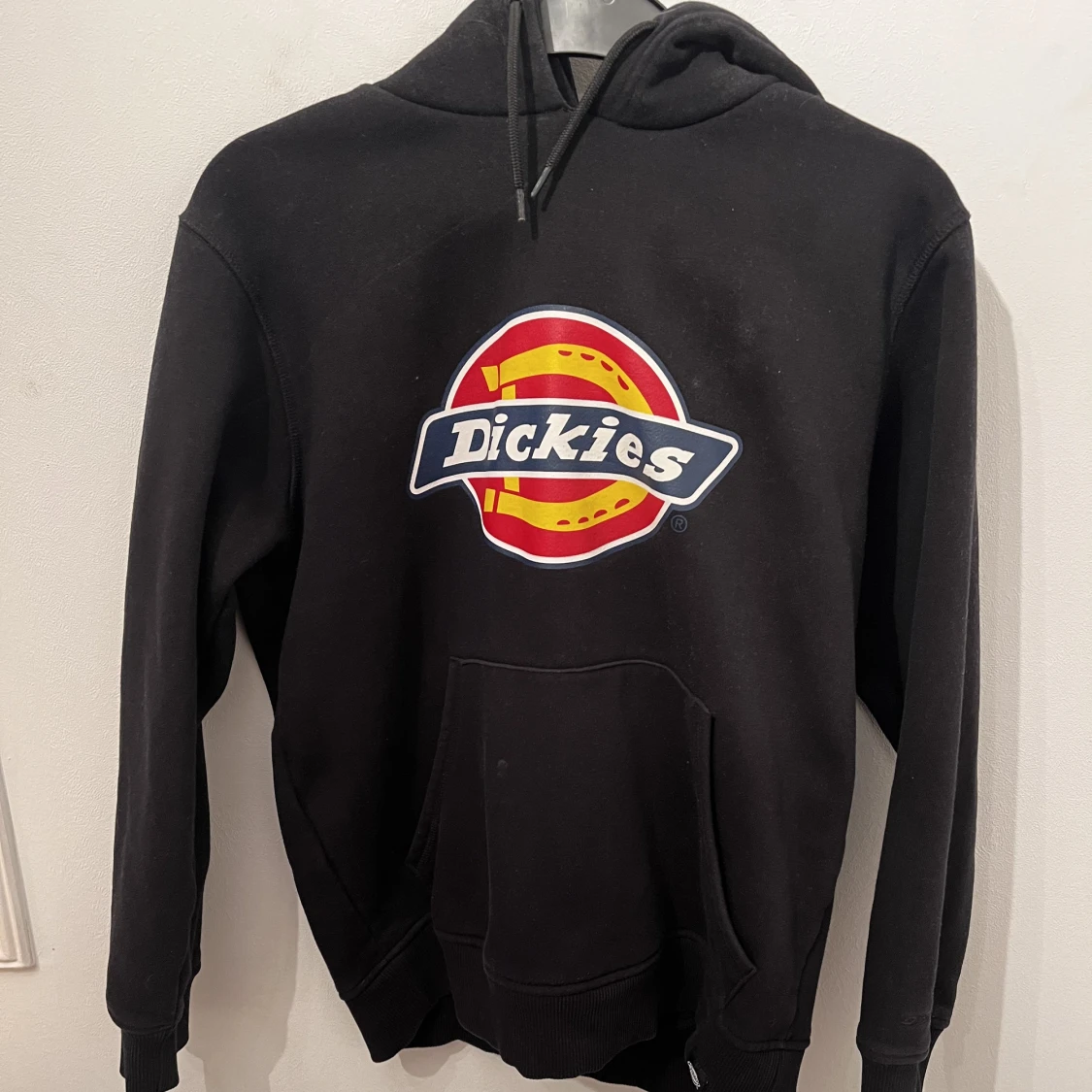Dickies hoodie i nyskick!đ€