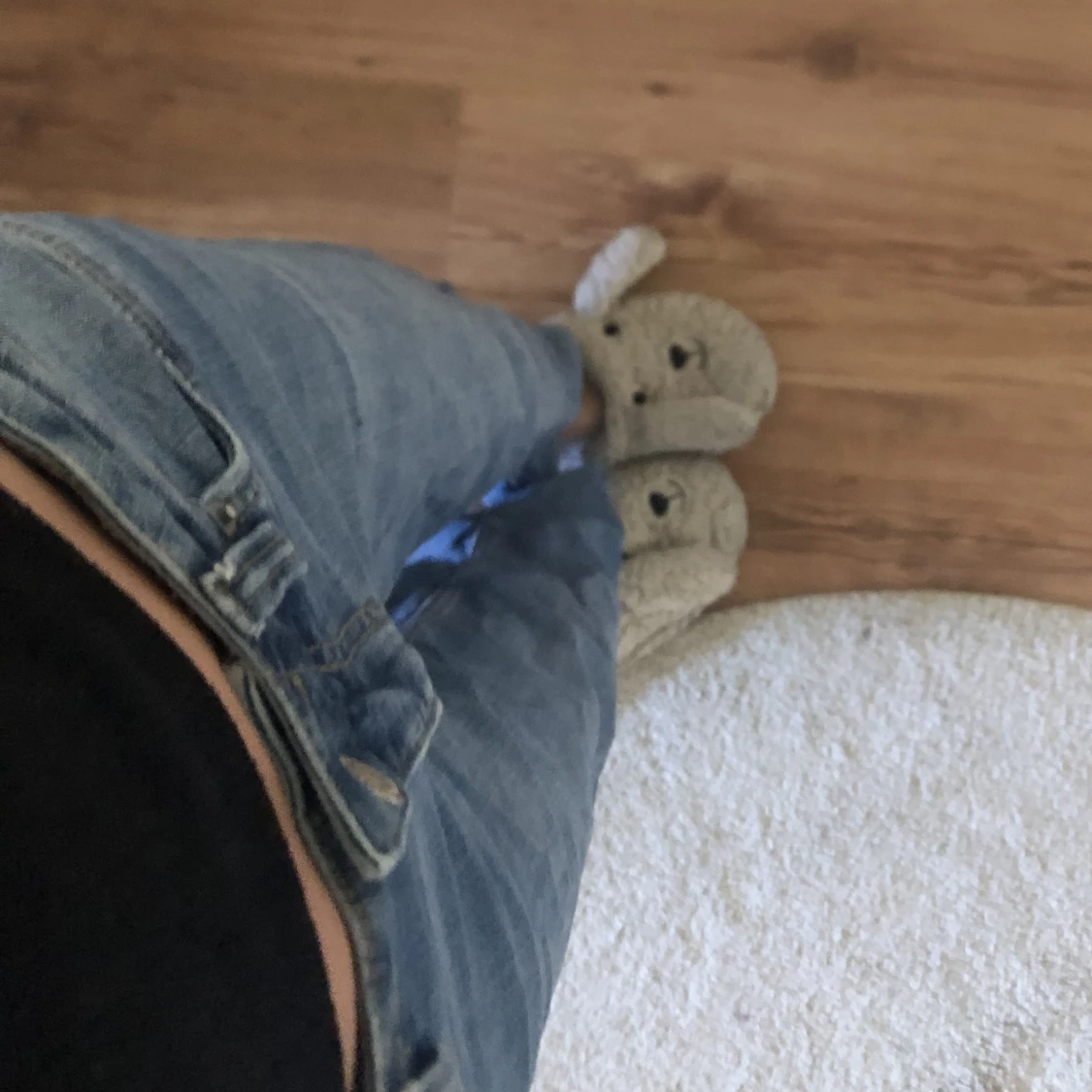 Mörkblå jeans 🩶