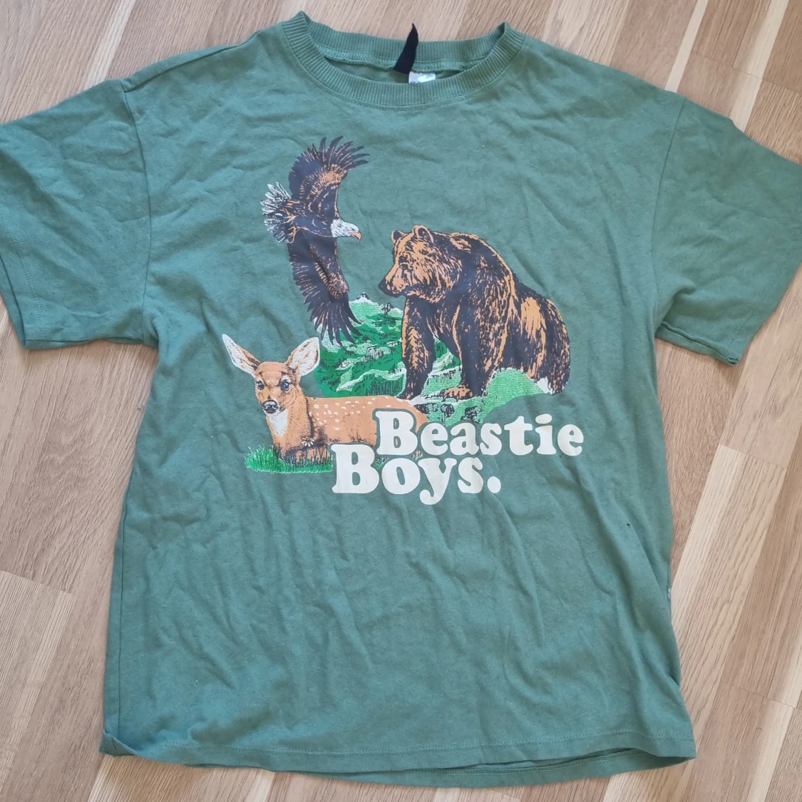 gröntröja med naturtryck