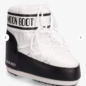 Säljer mina sparsamt använda moonboots pga att dem inte kommer till användning🥰🫶🏼