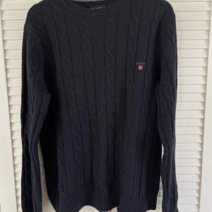 Gant cable knit sweater  Size L  Hole on the back and on the sleeve but it's easy to repair   Locate in Estonia 