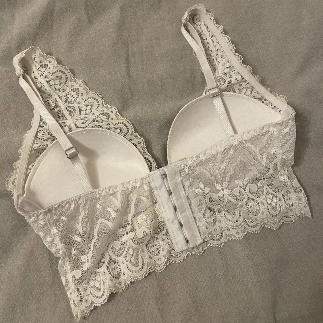 Vit spets bralette - 90