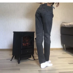 supersnygga Levis jeans  - Supersnygga levis jeans i bästa skick , skriv för mer info😊