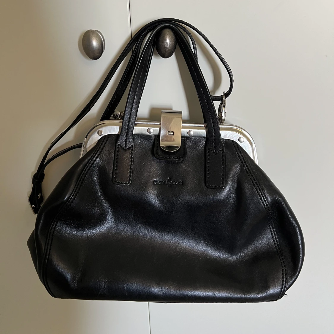 Jättefin Gianni Conti väska! 🖤 - 90
