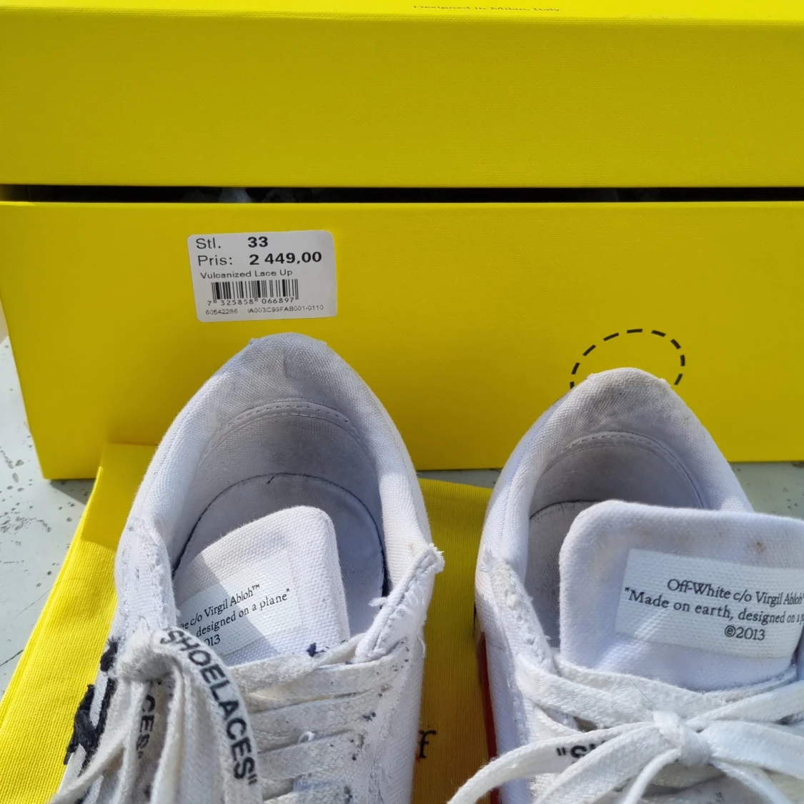 Off White vulcanized lace up - 91