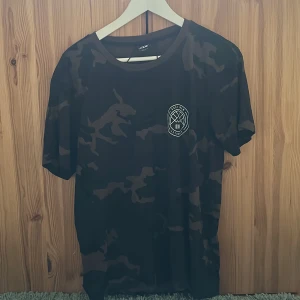 Dope T-shirt  - Oanvänd dope tshirt. 