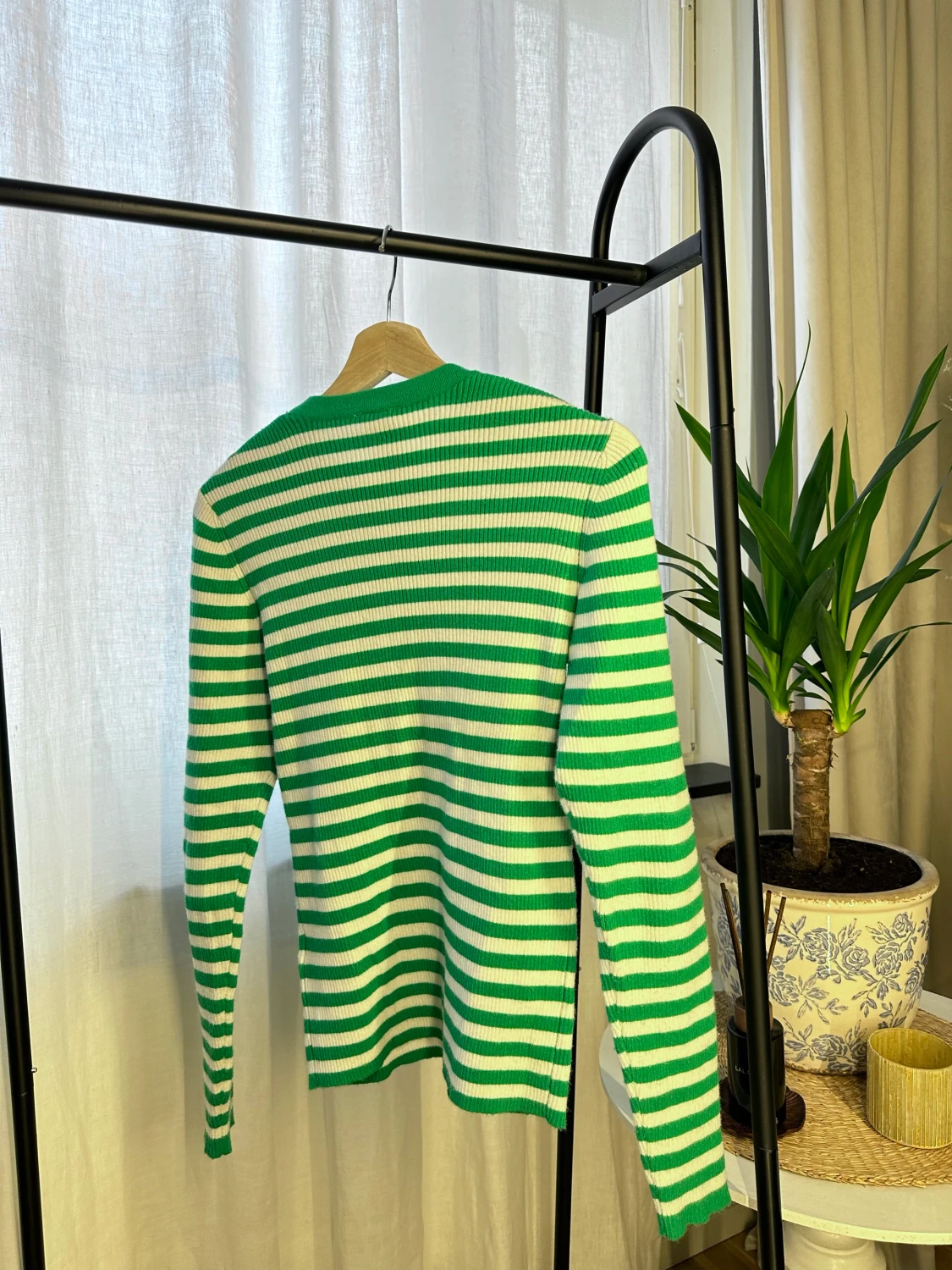Tröja (grönvit randig) - 90