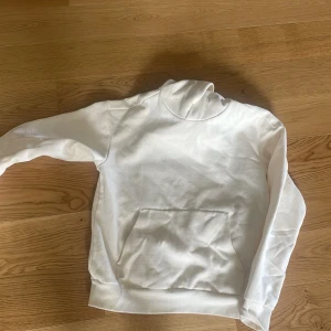 Snygg hoodie S - Storlek S Herrstorlek, provat enstaka gång! Byskick