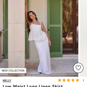 Linnekjol - Säljer denna linnekjol från nelly i storlek s. Helt oanvänd med lappar kvar. Slutsåld på hemsidan💕