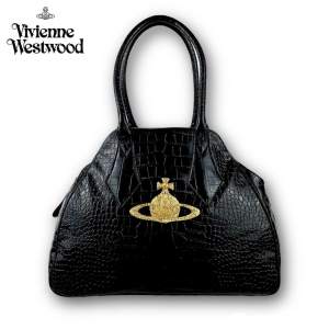 Vintage vivienne westwood bag . Didn’t use to often condition 85%