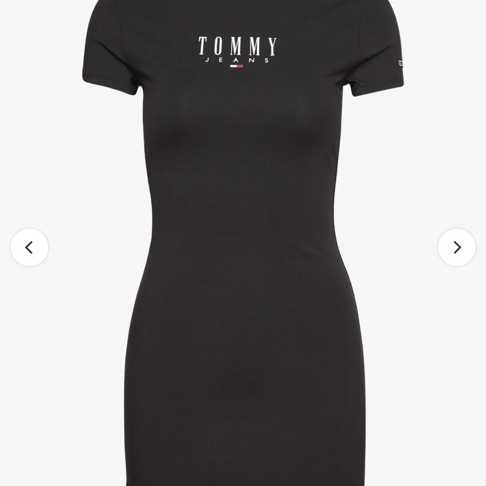 Tommy jeans klänning, endast testad.. Klänningar.