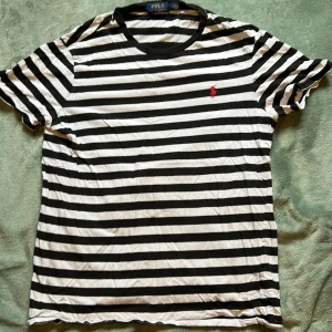 Ralph lauren Tshirt - Ralph Lauren Tshirt Storlek M