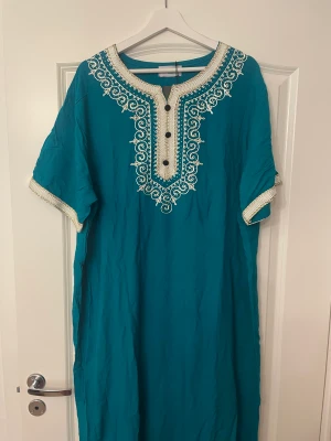 Gandoura, dishdasha,jebba - Helt nya med prislappen kvar