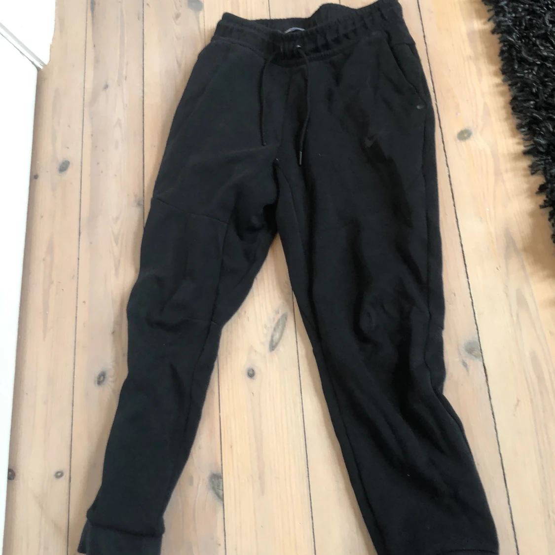 Nike teech fleec byxor 