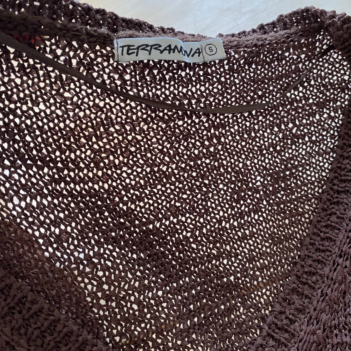 Brun stickad tröja - 91