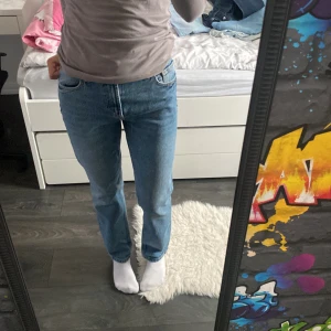 Zara jeans - Använda en gång