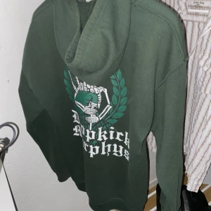 Hoodie  - Nice Hoodie som jag inte har använt på något år storlek M