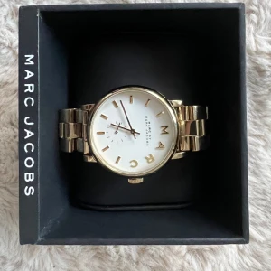 Marc by Marc Jacobs wristwatch - Använd några gånger men är i mycket bra skick 