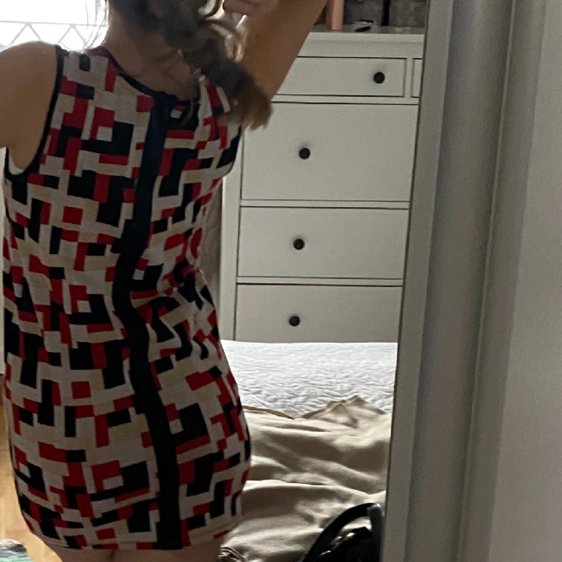 Mönstrad klänning - 90