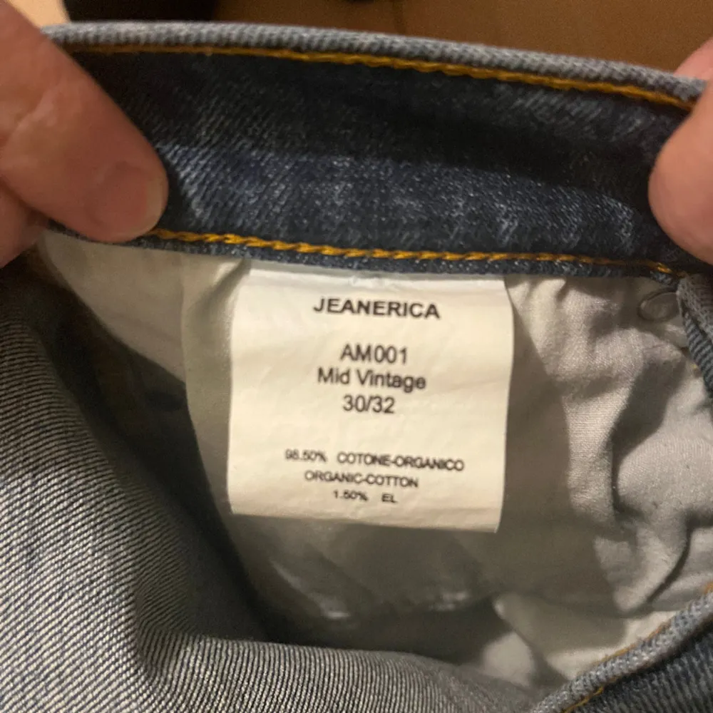 Oanvända byxor. Jeans & Byxor.