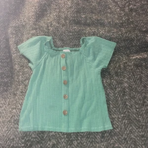 Grön zara tröja -  Stretchsig mint grön tröja 