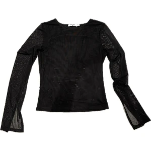 mesh tröja - jättecool ganaska basic mesh/nättröja från nakd
