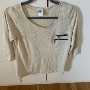 Tunnare tröja - Från veromoda, inte full armlängd