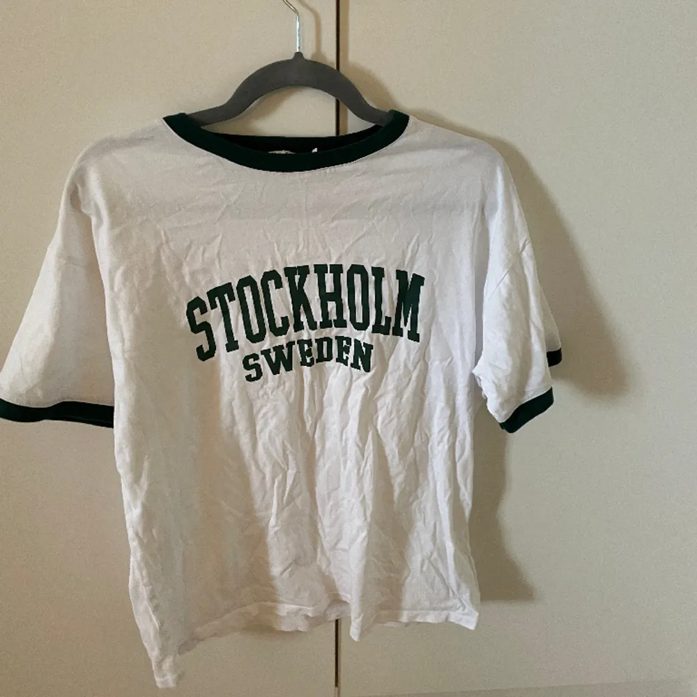 Fin t-shirt, inte använd många gånger. T-shirts.