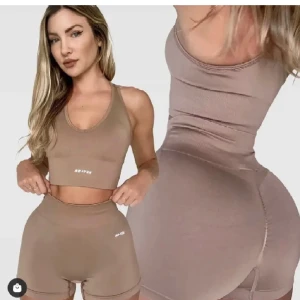 Scrunch but shorts  - Säljer mina shorts då jag inte gillar färgen alls!  Iprincip nya. Från bo-tee