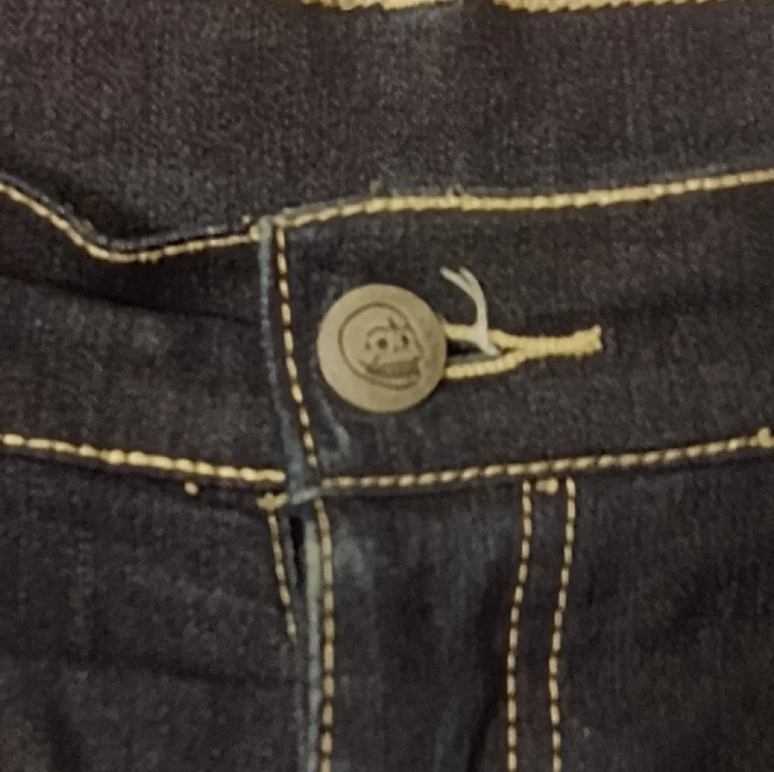 Mörka jeans Weekday Jeans strl 29/32. - 91