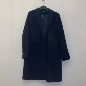 Cashmere wool blend coat, passform small-medium: mörkblå: super fint wkick