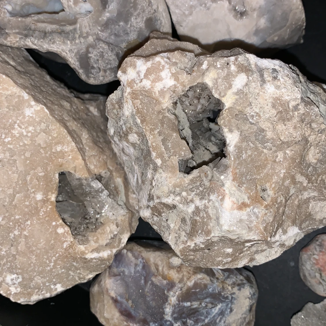 Diverse stenar och kristaller - 90