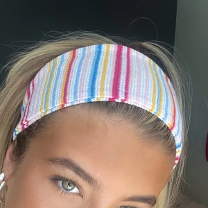 Djerf avenue hårband - Använt men två gåmger