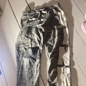 Träningsbyxor - Smaka mjukis/tränings byxor 