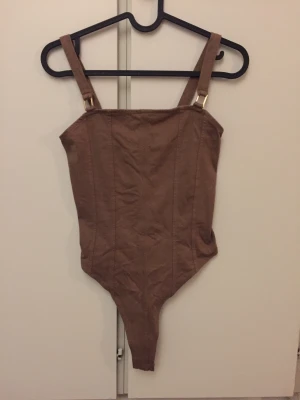 Brown Bodysuit  - Brown bodysuit: try on once, no defects, any more questions can always pm :))