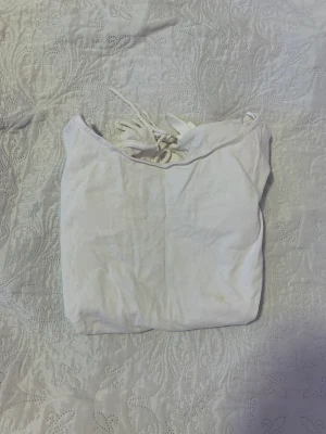 Vit topp xs - Vit topp med snörning från HM
