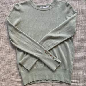 Superfin mintgrön tröja från zara
