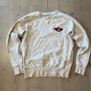 Les Duex Tröja - Les Deux tröja i mycket bra skick (8/10). Använd ett fåtal gånger. Nypris 1299