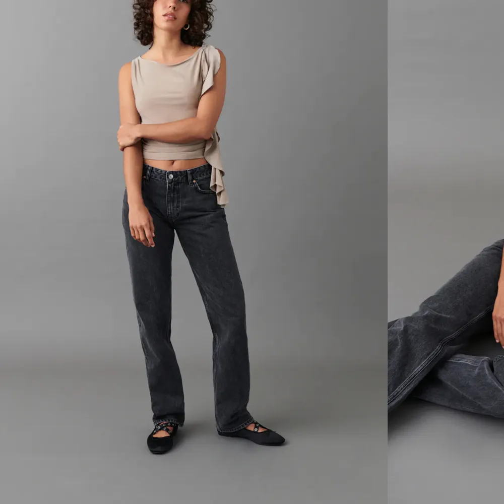 Säljer dessa snygga jeans från Gina tricot, sparsamt använda utan defekter. Nypris 499kr mitt pris 200+ frakt💖. Jeans & Byxor.
