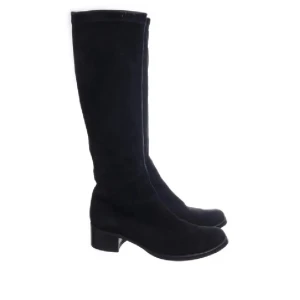 Svarta stövlar  - Säljer mina stövlar på bra pris 🥰Använd få gånger.