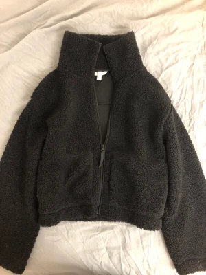 Jacka hm  - Helt slutsåld 