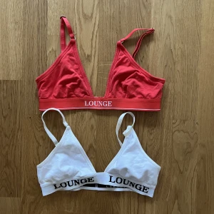 Lounge  - Säljer båda för 120kr 