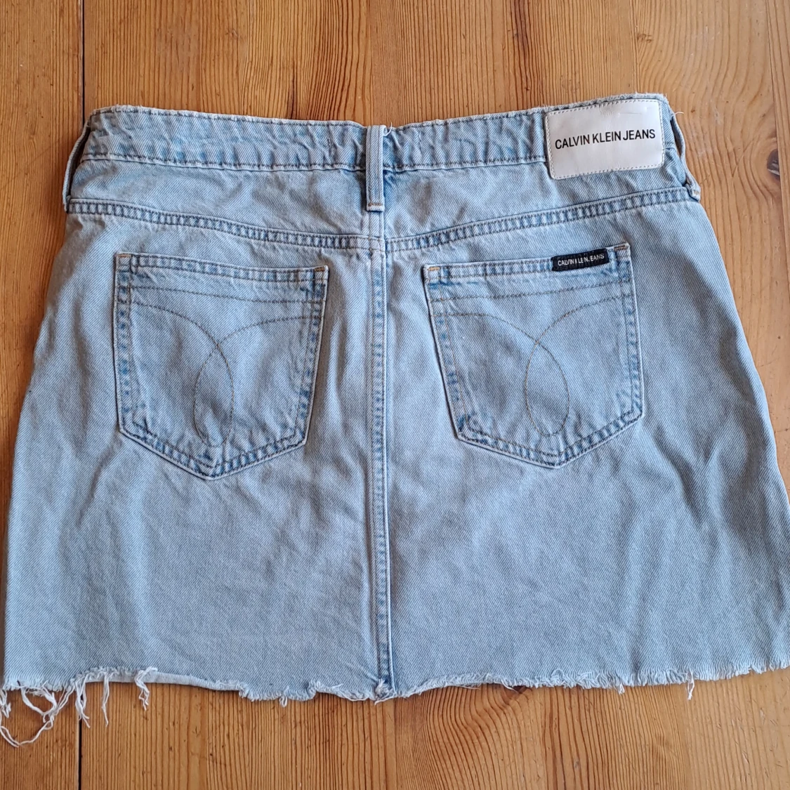 Calvin Klein jeanskjol - 91