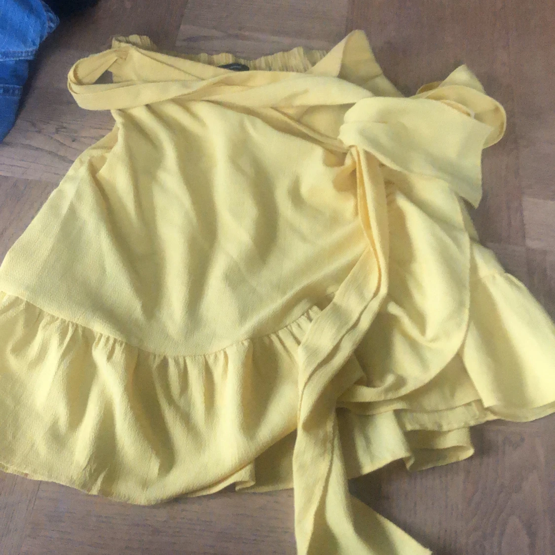 Omlottkjol med volang