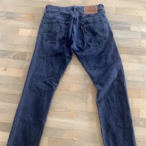 Levis 501 - Säljer dessa as schyssta Levis 501 då de inte passar längre. Nypris 1200 mitt pris 150