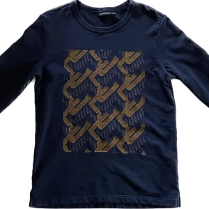 J.Lindberg tröja  - Använd 2 gånger inga skador eller några tecken på användning 