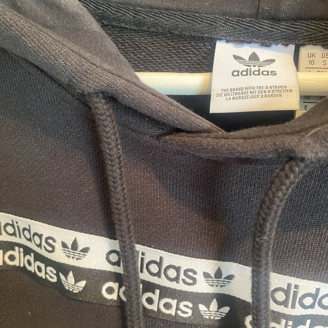 Adidas Cropped Hoodie  - 91