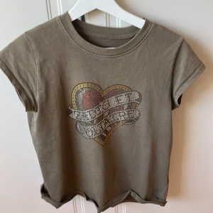 Zadig tröja - Jätte fin tröja ifrån zadig Voltaire, obs tryck ej på köp direkt!!❤️