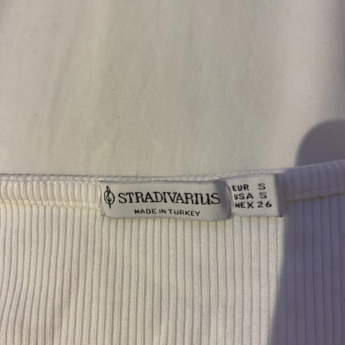 Långärmad vit knyt topp - 91